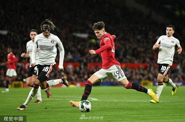 並激勵更多 並激勵更多